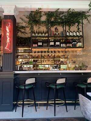 Vandal Cafe & Restaurant