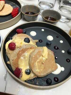 Vandal Cafe & Restaurant