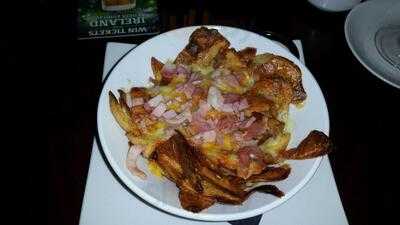 Quinlans - The Black Lion