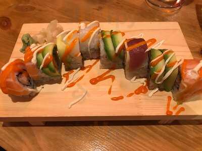 Taro Noodle And Sushi Bar