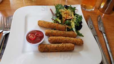 Broyage Bar & Bistro