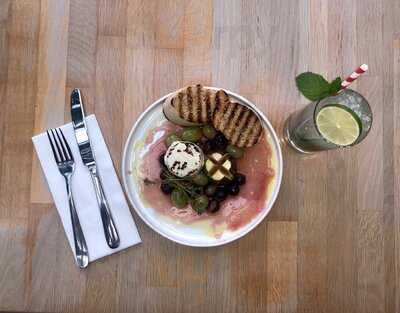 First Floor Restaurant & Bar