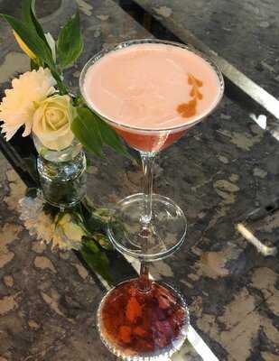 First Floor Restaurant & Bar