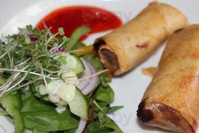 Maples Bistro Restaurant