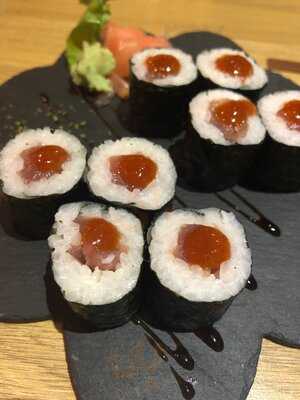 Kuraudo Sushi & Gyoza