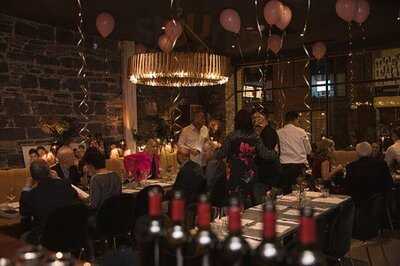 Lenehans Bar And Grill