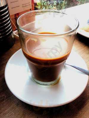 Jolin's Vietnamese Coffee House