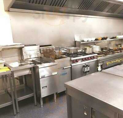 New Great Wall Chinese Restaurant And Take Away