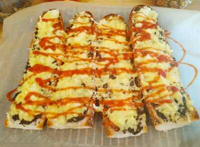 Hello Vegans - Food Stall