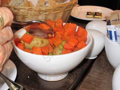 C Central Bar & Bistro