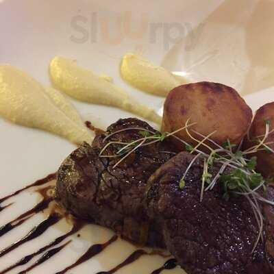 Cucino's At The Marine Hotel