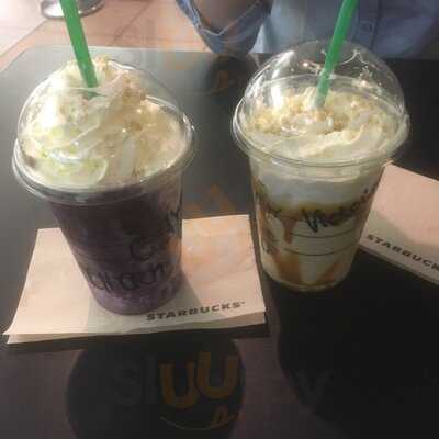 Starbucks Blanchardstown Red Mall