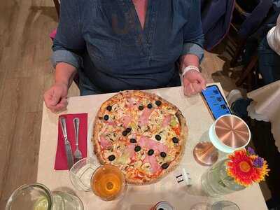 Woozza Wood Fired Pizza