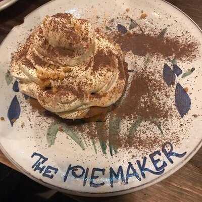 The Pie Maker