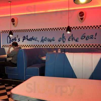 Rockin’ Joe’s Diner