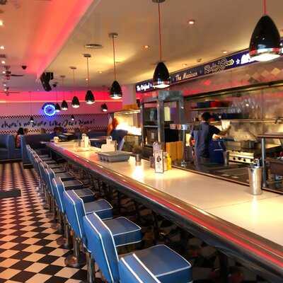 Rockin’ Joe’s Diner