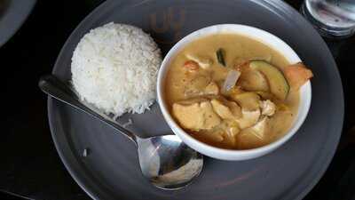 Globe Restaurant And Bar