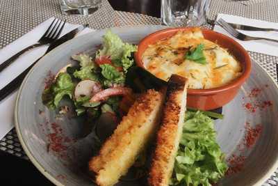 Belly Bites Restaurant