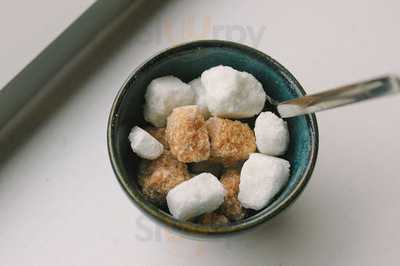 Belly Bites Restaurant