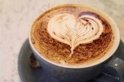 The Rolling Donut Dessert Bar