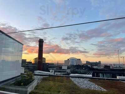 Rooftop Bar And Terrace