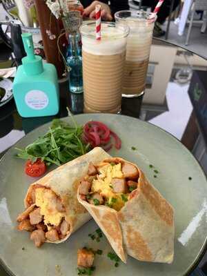 The Rialto Bridge Cafe