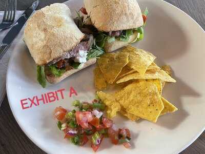 Elephant & Castle Chuchtown