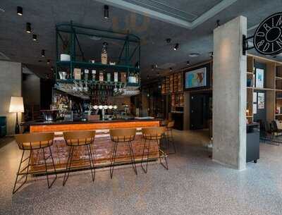 Marlin Bar And Grill