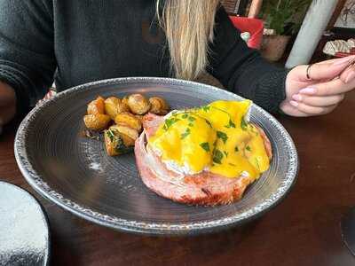 Sophie's @ The Dean Cork