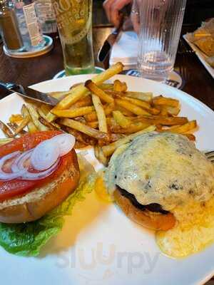 Elephant & Castle – The Mayson