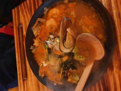 Gushi Asian Restaurant & Bar