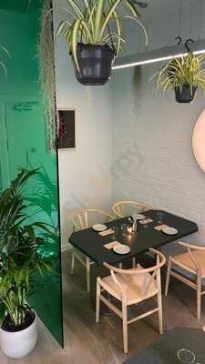 Lucky Tortoise Temple Bar