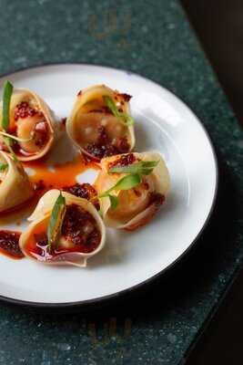 Lucky Tortoise Temple Bar