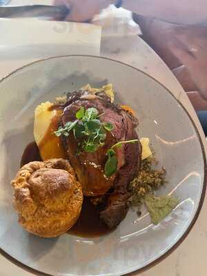 Liberties Gate Bar & Restaurant