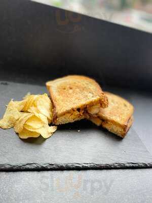 Alameda Santos Cafe & Bistro