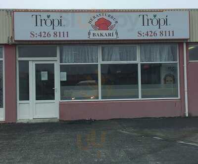 Photo 3