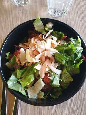 Photo 3