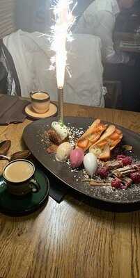 Burro Tapas & Steaks