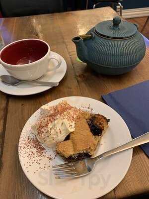 Salka Valka - Fish & More