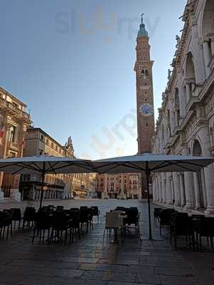 Foto 68140700