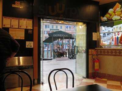 Foto 67637206