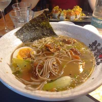 Kob Key E Bee Gastronomia Ramen E Sushi