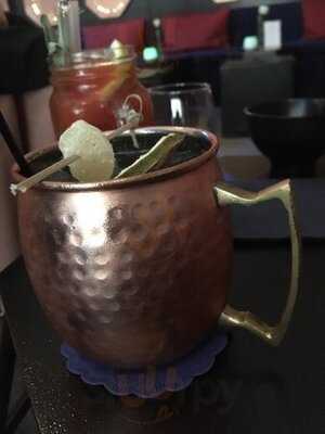 Octans - A Spirited Bar