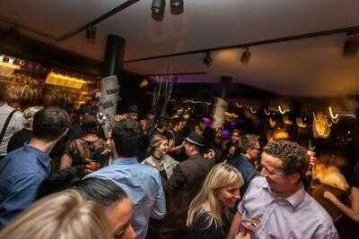 Octans - A Spirited Bar