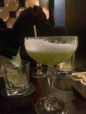 Octans - A Spirited Bar