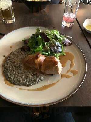 La Table De La Chapelle