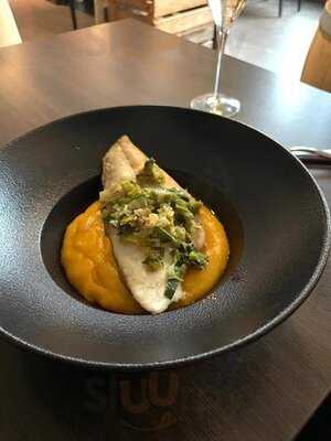 La Table De La Chapelle