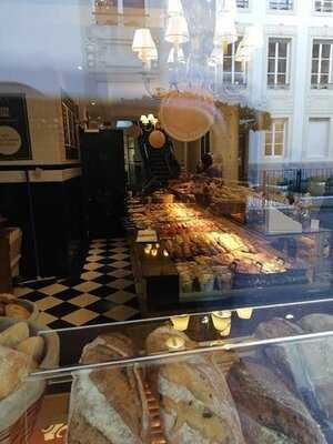 Boulangerie Paul Place D'armes