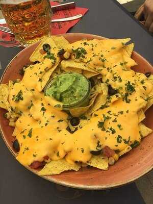 Gringo's Tex Mex Kitchen & Sportsbar