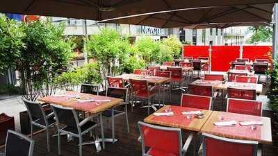 Red Square Restaurant & Bar